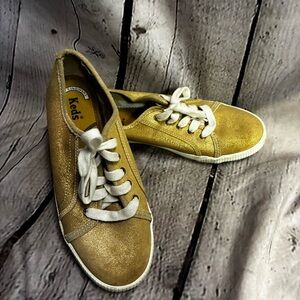 Keds Women’s‎ Gold Metallic Shimmering Sneakers Sz 7 Lace Up Casual Shoes EUC